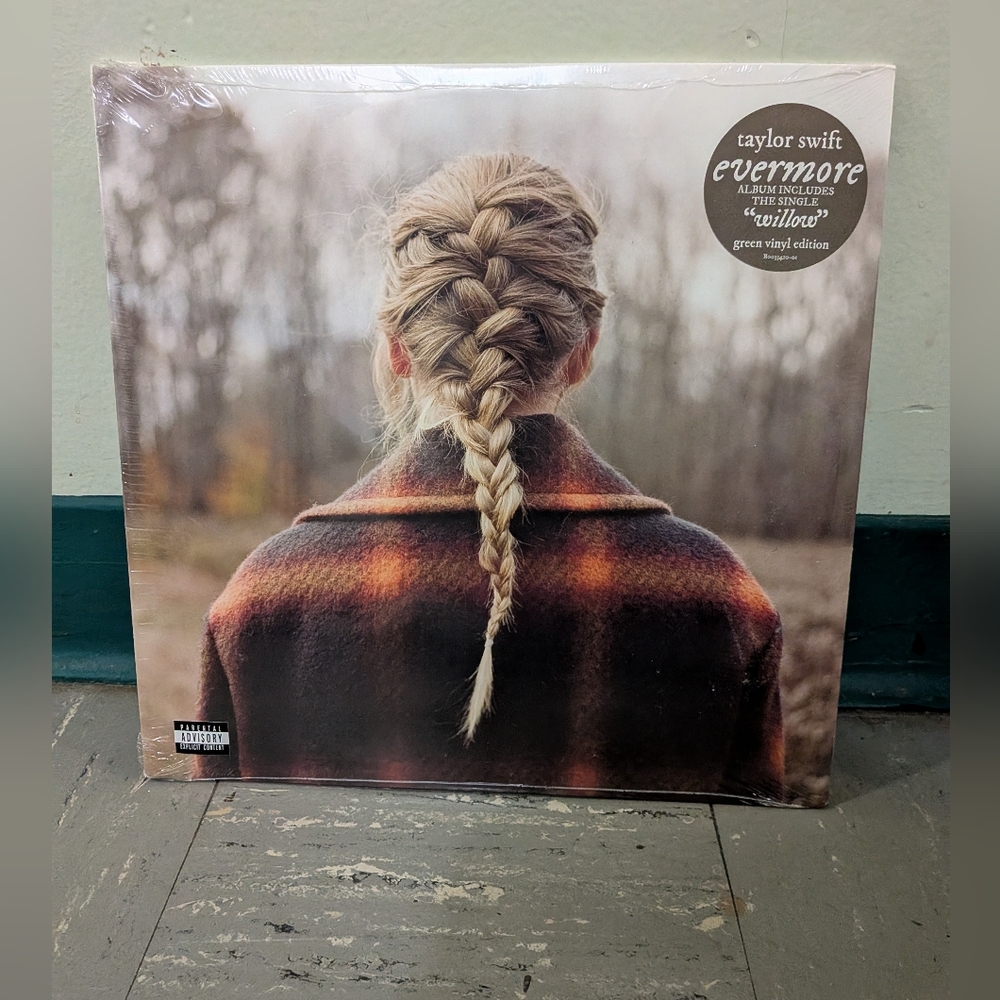Evermore Taylor Swift Record- Green Vynl